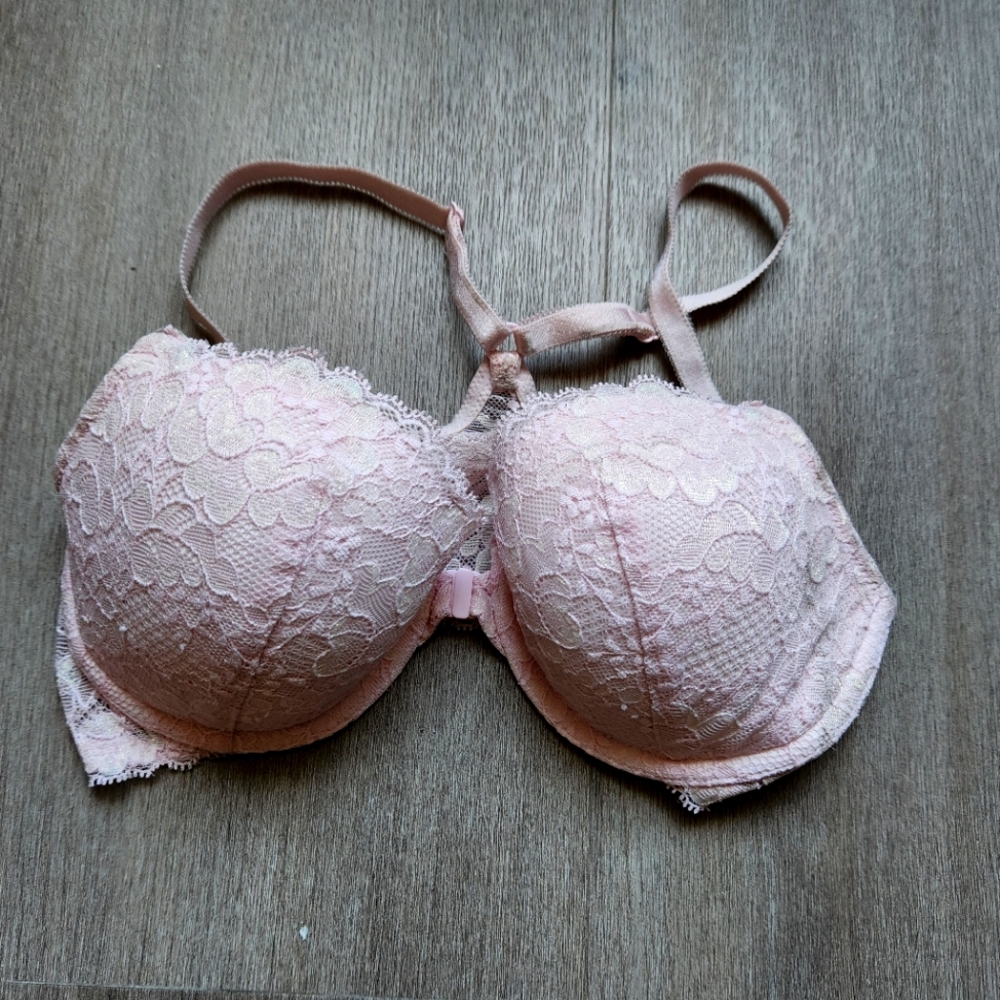 Victoria's Secret 32D Bra
